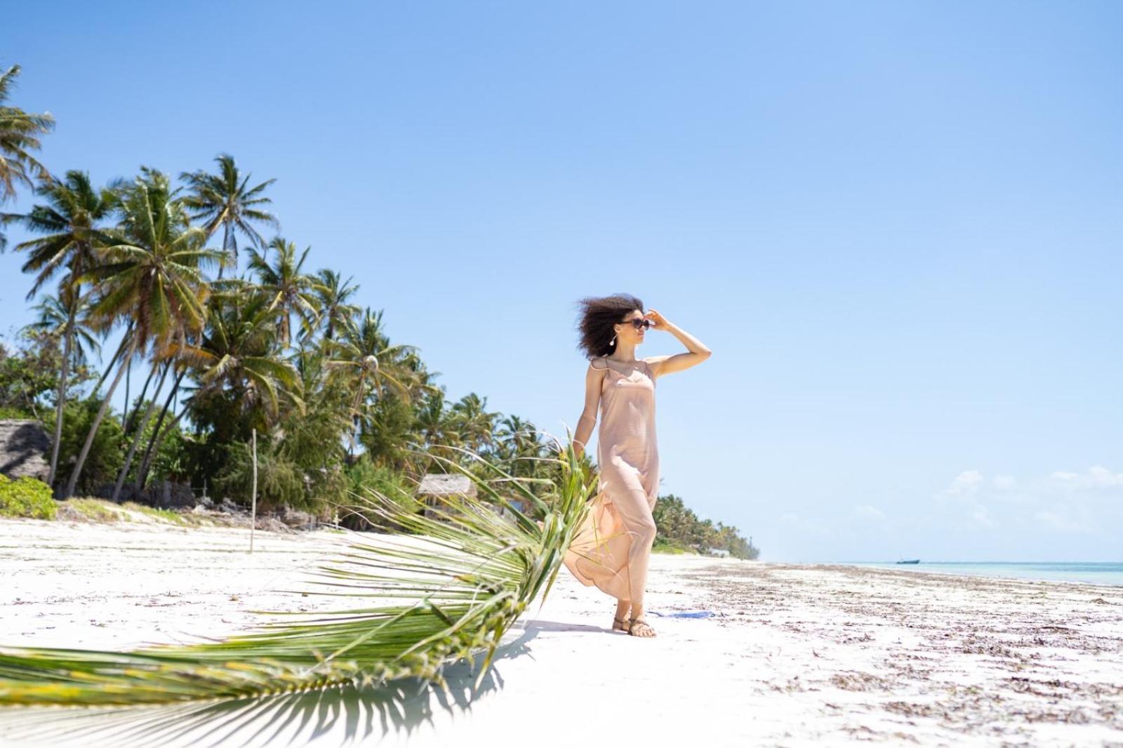 Pili Pili Orient Beach Resort Bwejuu Dış mekan fotoğraf