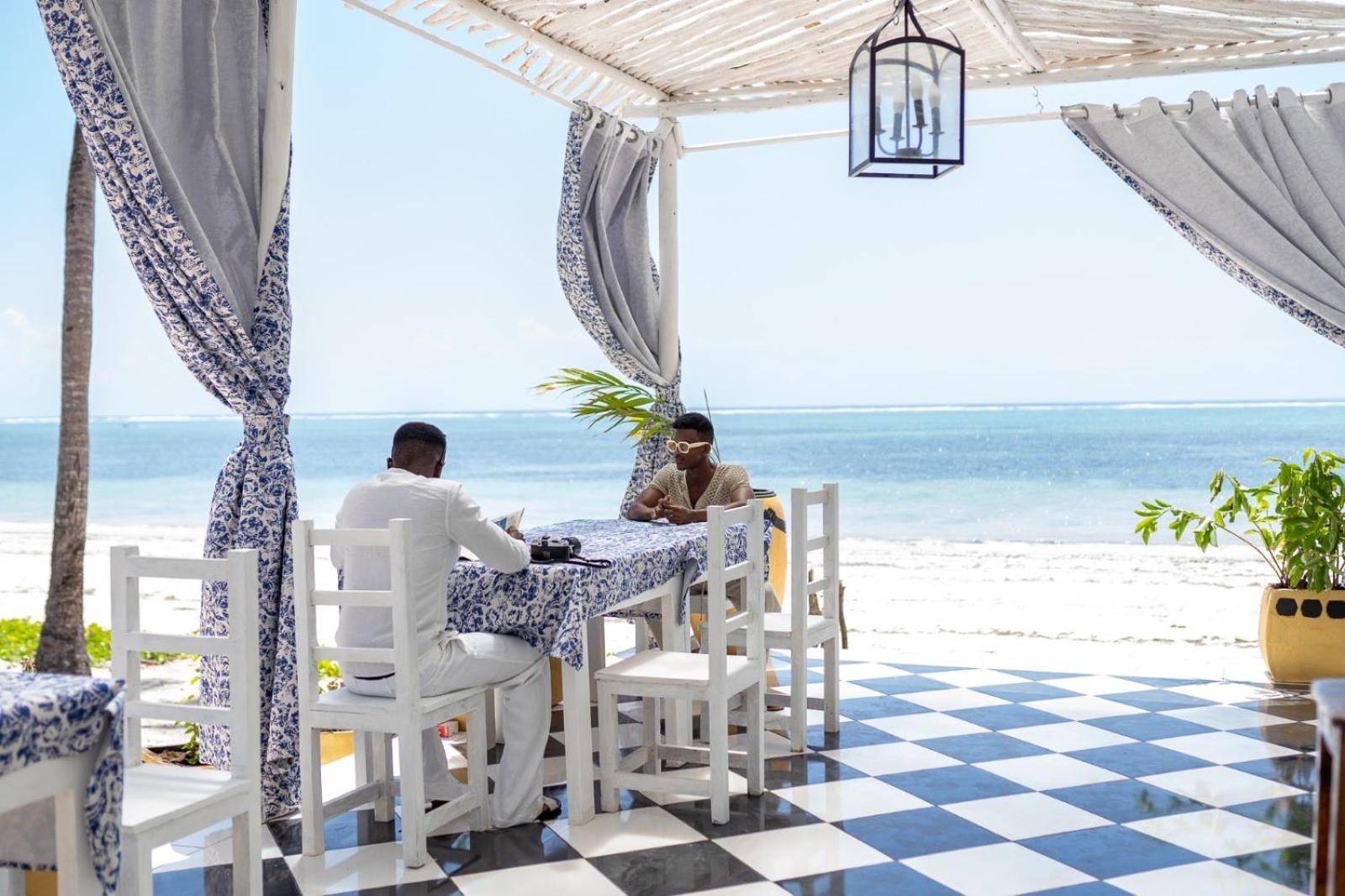 Pili Pili Orient Beach Resort Bwejuu Dış mekan fotoğraf
